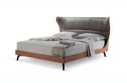 Итальянская кровать Poltrona Frau Mamy Blue фото