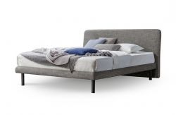 Итальянская мягкая кровать Bonaldo Tonight Air фото