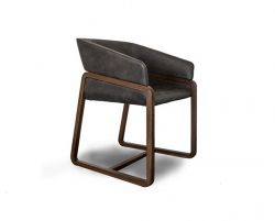Итальянское кресло Tonon Chic. Фото